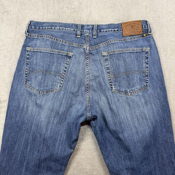 Lucky Brand Jeans Mens 38x30 Blue 181 Relaxed Straight Denim Pants Zip Distress - Picture 4 of 11